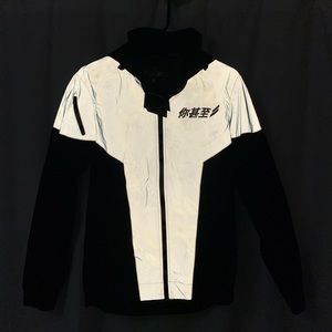 Doyoueven reflective windbreaker jacket, size L